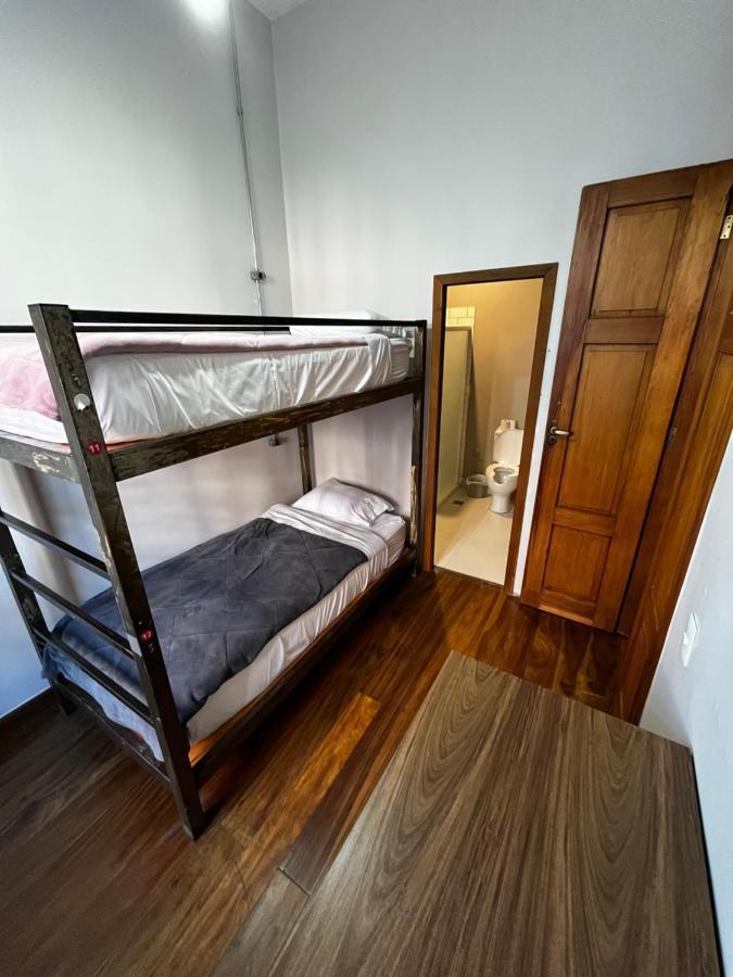 Hostel Matilda Kurytyba Zewnętrze zdjęcie